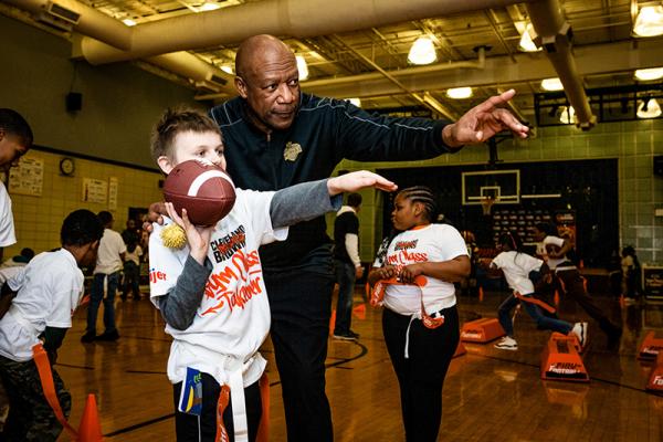 Meijer Partners with Cleveland Browns, Co-Hosting the Organization’s Gym Class Takeover at Local School